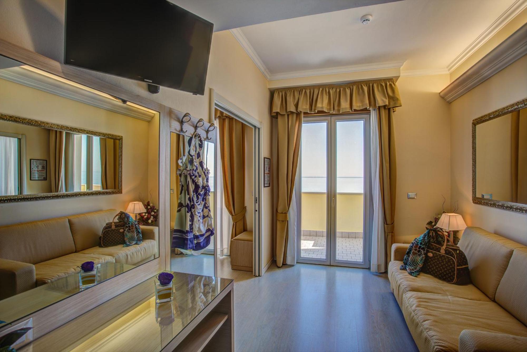 Hotel Caesar Paladium Rimini Szoba fotó